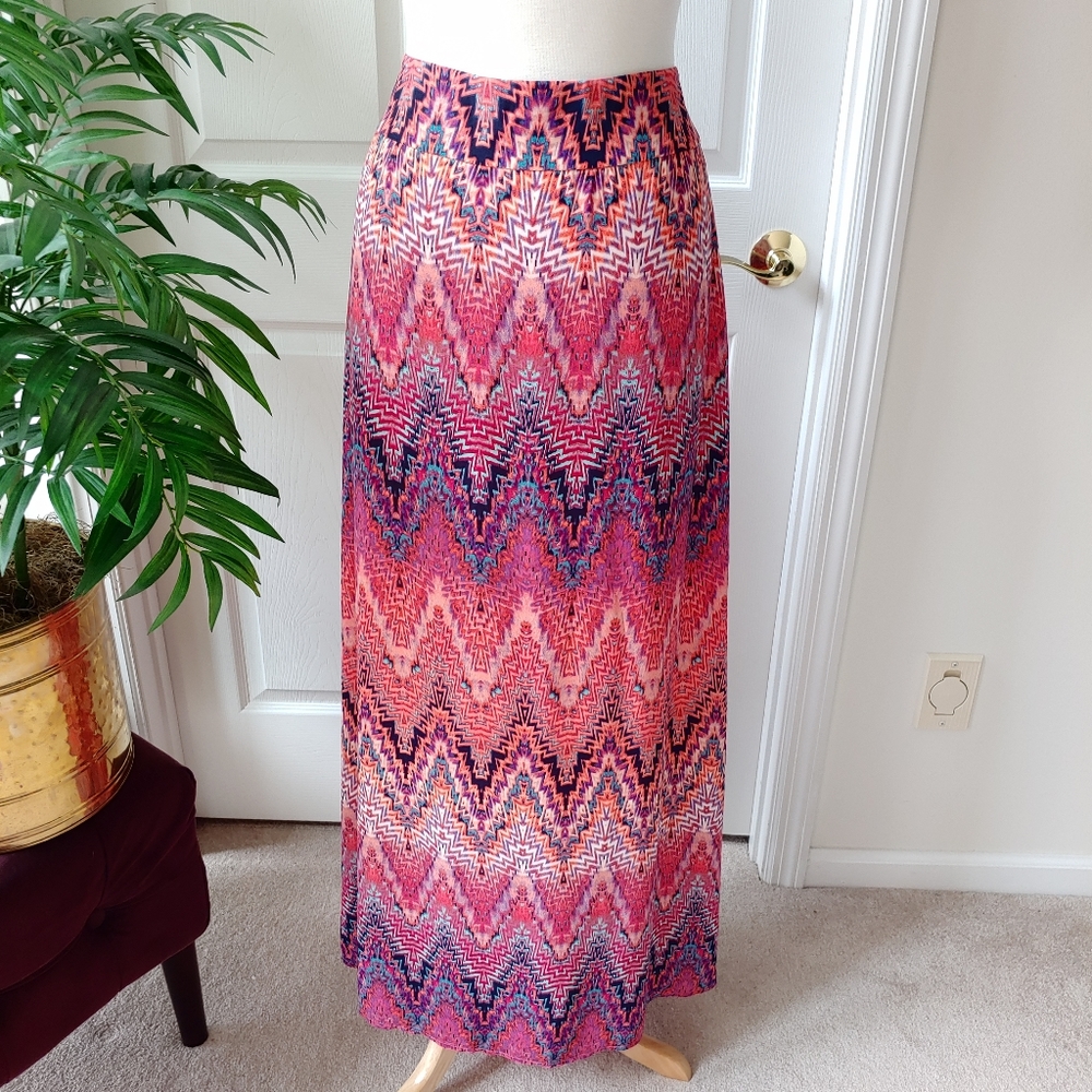 Saint Tropez West Chevron Maxi Skirt Multicolor Size 6